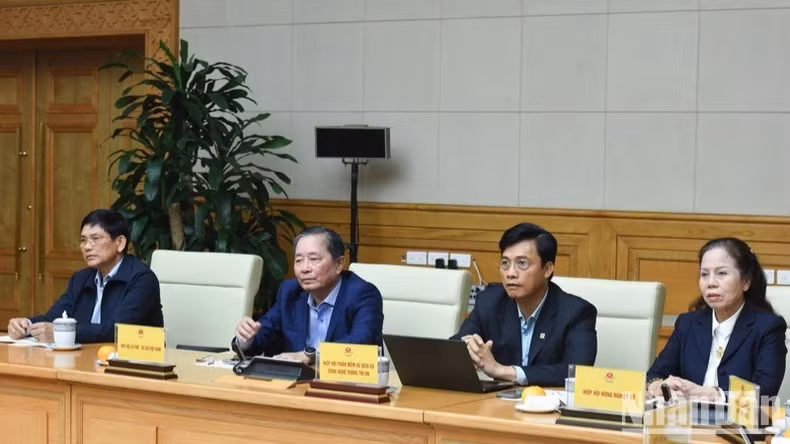 Đại diện một số hiệp hội, doanh nghiệp có kim ngạch xuất khẩu lớn sang Hoa Kỳ tham dự Hội nghị (Ảnh: TRẦN HẢI).