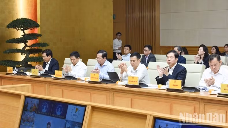 Lãnh đạo các bộ, ngành tham dự Hội nghị (Ảnh: TRẦN HẢI).