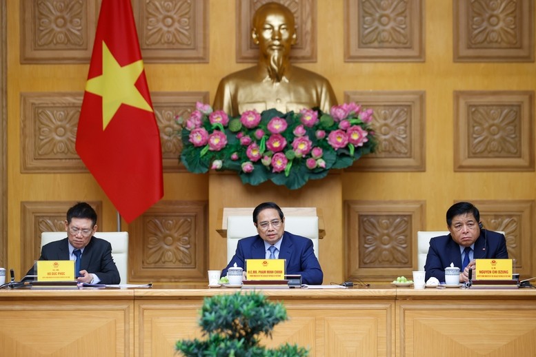 Thủ tướng và các Phó Thủ tướng Chính phủ: Hồ Đức Phớc, Nguyễn Chí Dũng dự cuộc làm việc - Ảnh: VGP/Nhật Bắc Thủ tướng và các Phó Thủ tướng Chính phủ: Hồ Đức Phớc, Nguyễn Chí Dũng dự cuộc làm việc - Ảnh: VGP/Nhật Bắc