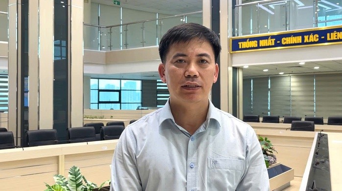 Ông Nguyễn Văn Hưởng, Trưởng phòng Dự báo thời tiết, Trung tâm dự báo thời tiết. Ông Nguyễn Văn Hưởng, Trưởng phòng Dự báo thời tiết, Trung tâm dự báo thời tiết.