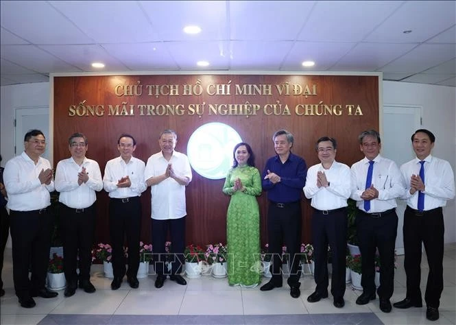 Chiều 29/6/2025, Tổng Bí thư Tô Lâm và Đoàn công tác Trung ương đến khảo sát thực tế mô hình tổ chức chính quyền địa phương 2 cấp tại phường Xuân Hòa, Thành phố Hồ Chí Minh. Ảnh: Thống Nhất/TTXVN