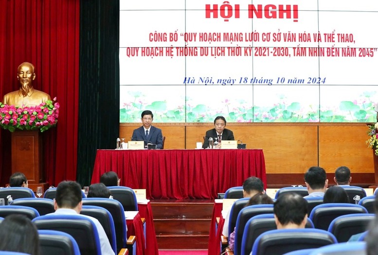 Hội nghị công bố 2 quy hoạch lớn về văn hóa, thể thao và du lịch. Hội nghị công bố 2 quy hoạch lớn về văn hóa, thể thao và du lịch.