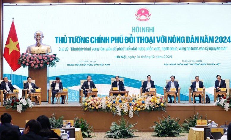 Thủ tướng Chính phủ Phạm Minh Chính chủ trì hội nghị đối thoại với nông dân năm 2024. (Ảnh: Báo Điện tử Chính phủ) img4868-1735626523207394525243.jpg