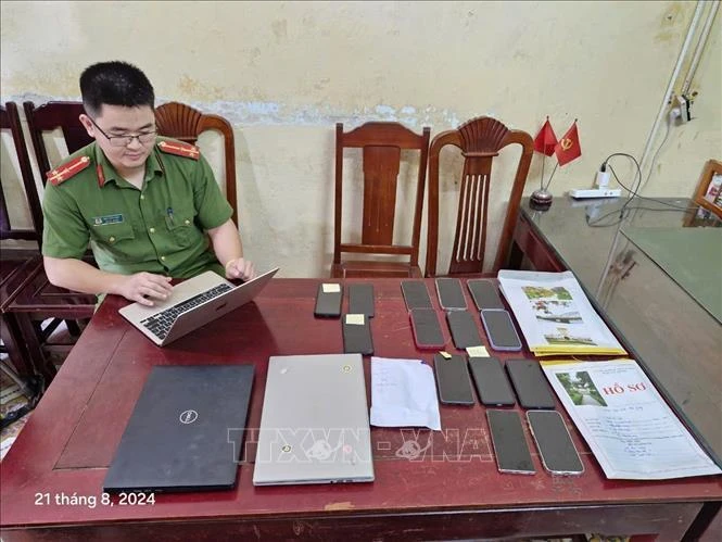 Tang vật thu được của vụ án. Ảnh: TTXVN phát