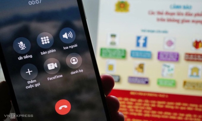 Bắt đầu các vụ lừa đảo sẽ là cuộc gọi từ số lạ. Ảnh: Ngọc Thành Bắt đầu các vụ lừa đảo sẽ là cuộc gọi từ số lạ. Ảnh: Ngọc Thành