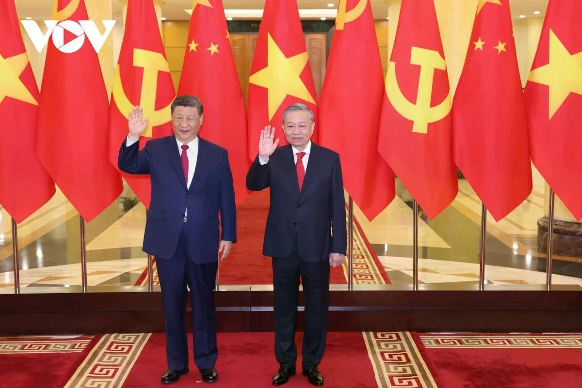 Tổng Bí thư Tô Lâm và Tổng Bí thư, Chủ tịch Trung Quốc Tập Cận Bình.