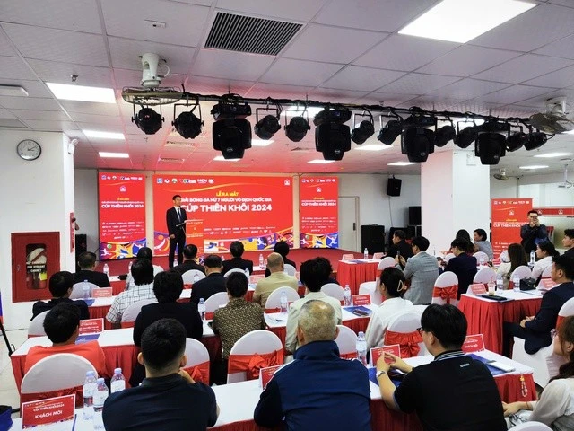 Toàn cảnh buổi lễ ra mắt.