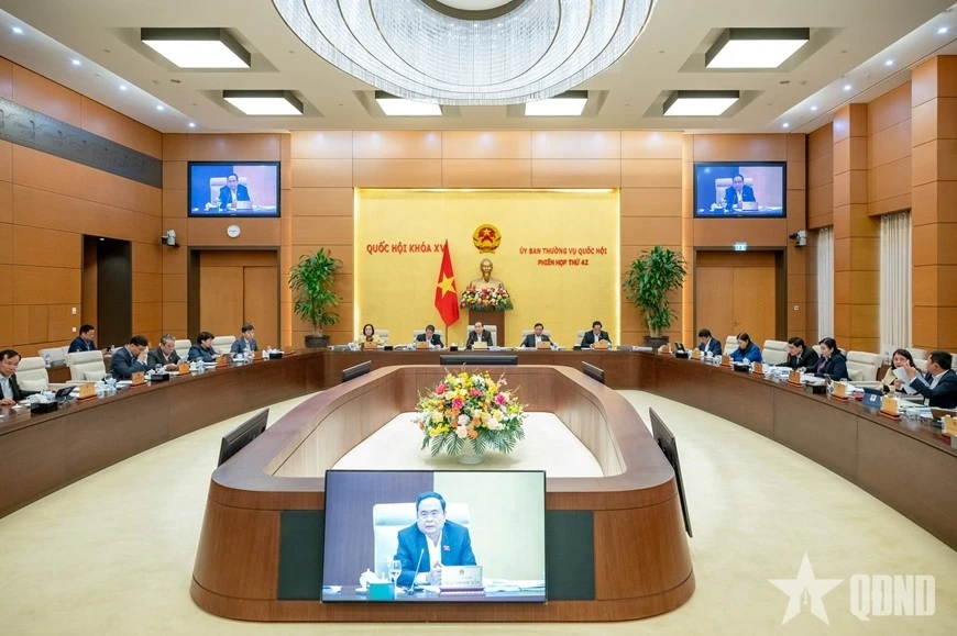 Quang cảnh phiên họp. Ảnh: PHẠM THẮNG