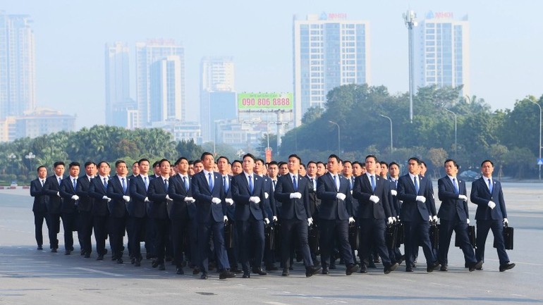 Rèn luyện bản lĩnh chính trị, kỷ luật, kỷ cương cho cán bộ, chiến sĩ trực tiếp tham gia bảo vệ Đại hội.