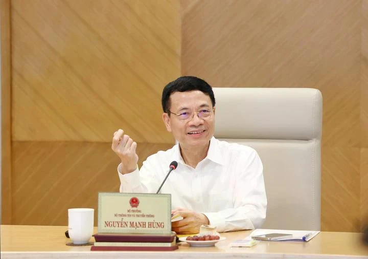 Bộ trưởng Nguyễn Mạnh Hùng cho rằng: Định nghĩa lại nghề nghiệp, lĩnh vực của mình là mở rộng không gian hoạt động của mình