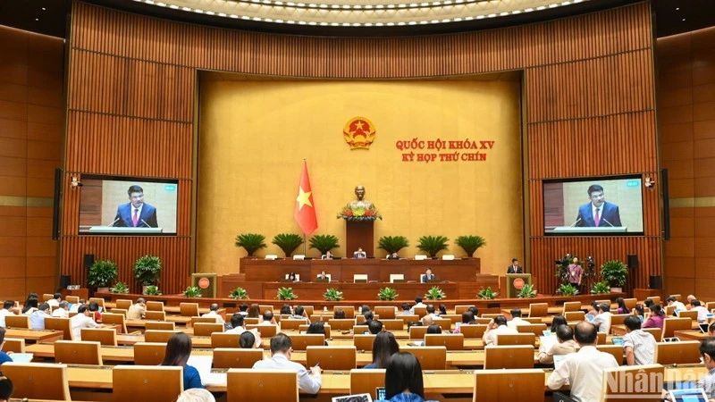 Quang cảnh phiên họp ở hội trường chiều 19/5. (Ảnh: BÙI GIANG)