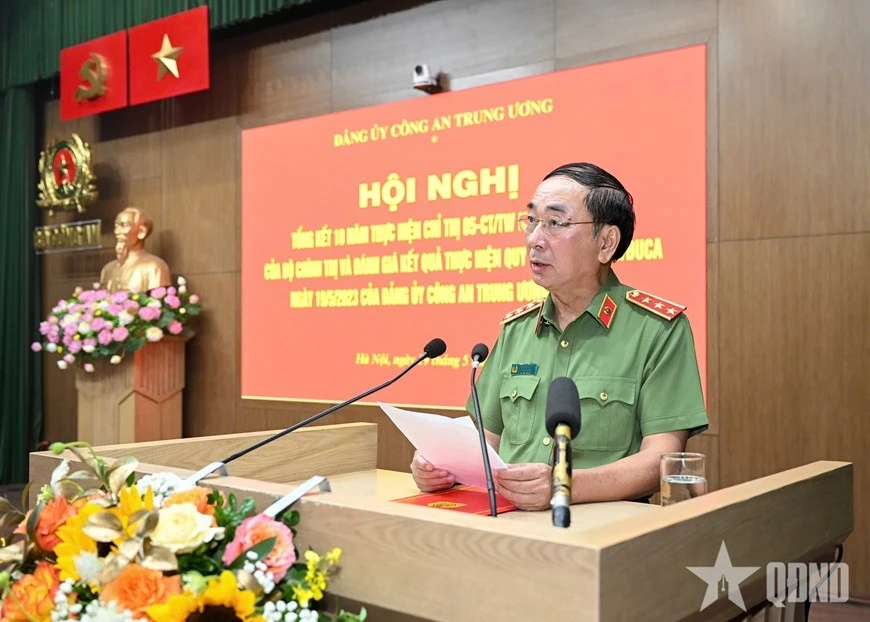 Thượng tướng Trần Quốc Tỏ, Ủy viên Trung ương Đảng, Phó bí thư Đảng ủy Công an Trung ương, Thứ trưởng Bộ Công an phát biểu khai mạc hội nghị.