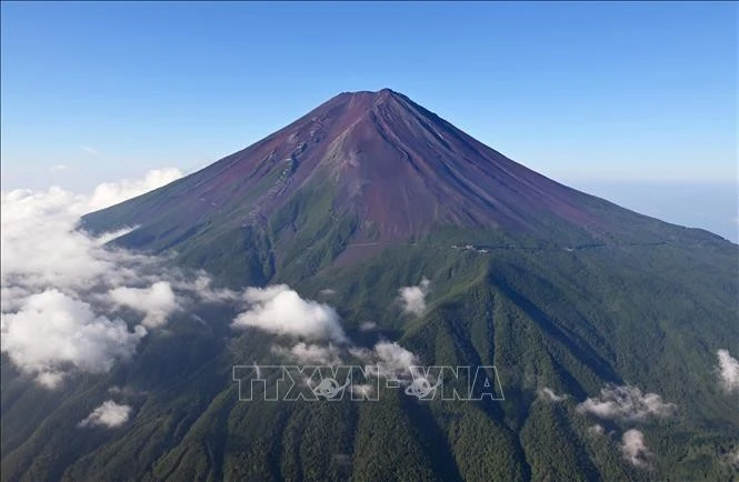 Núi Phú Sĩ ở Nhật Bản. Ảnh: Kyodo/TTXVN