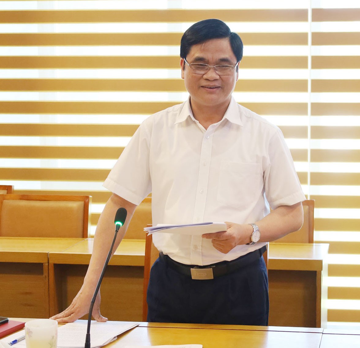 Các đại biểu thảo luận tại hội nghị. 212.jpg