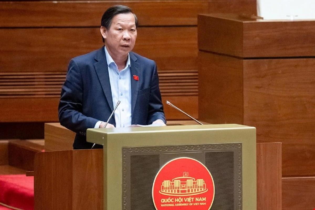 Chủ nhiệm Ủy ban Kinh tế của Quốc hội Phan Văn Mãi trình bày báo cáo thẩm tra Chủ nhiệm Ủy ban Kinh tế của Quốc hội Phan Văn Mãi trình bày báo cáo thẩm tra