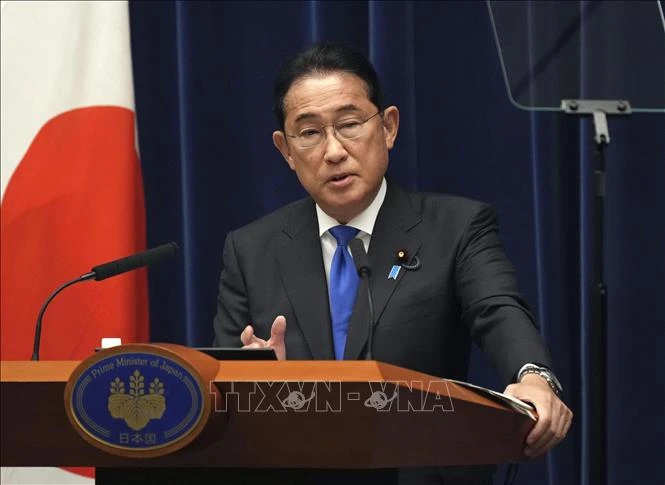 Thủ tướng Nhật Bản Fumio Kishida phát biểu họp báo tại thủ đô Tokyo. Ảnh: Kyodo/TTXVN