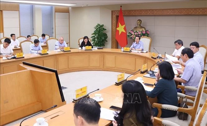 Phó Thủ tướng Trần Hồng Hà chủ trì cuộc họp. Ảnh: Văn Điệp/TTXVN