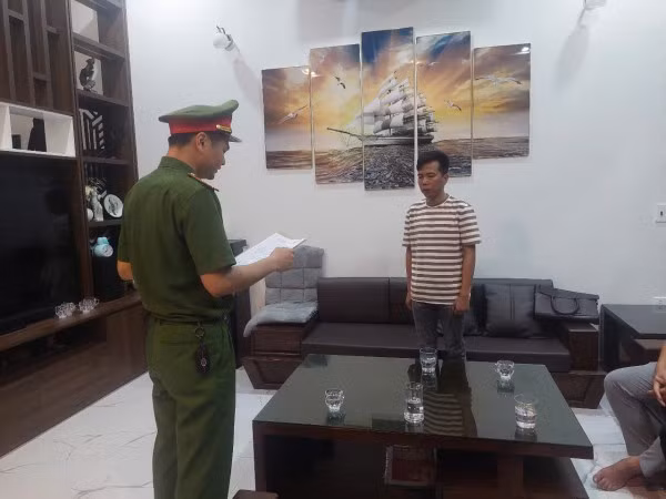 Cơ quan CSĐT Công an tỉnh Ninh Bình công bố khám xét đối với Trần Đại Phúc, Giám đốc Công ty TNHH Hải Bé