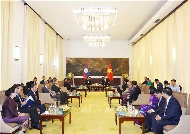 Quang cảnh hội kiến.