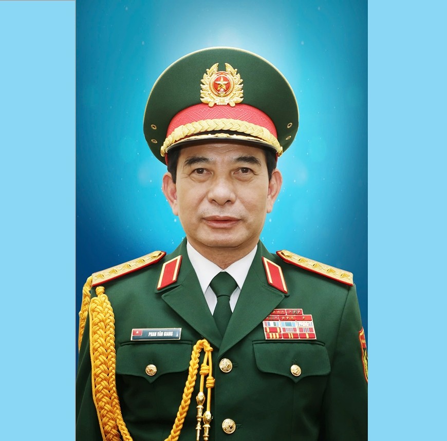 Đại tướng Phan Văn Giang. Đại tướng Phan Văn Giang.