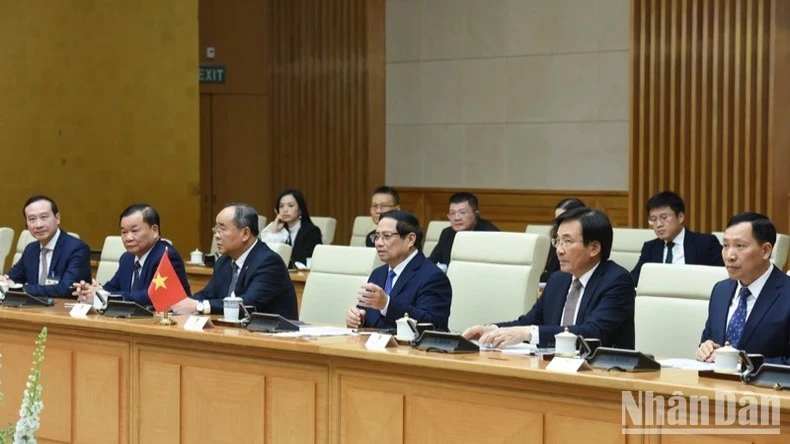 Thủ tướng Phạm Minh Chính và lãnh đạo các bộ, ngành, cơ quan Trung ương tham dự hội kiến. (Ảnh: TRẦN HẢI)