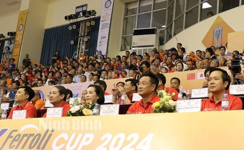 khai-mac-giai-bong-chuyen-nu-quoc-te-vtv-ferroli-cup-2024-185e6-456-2904.jpg