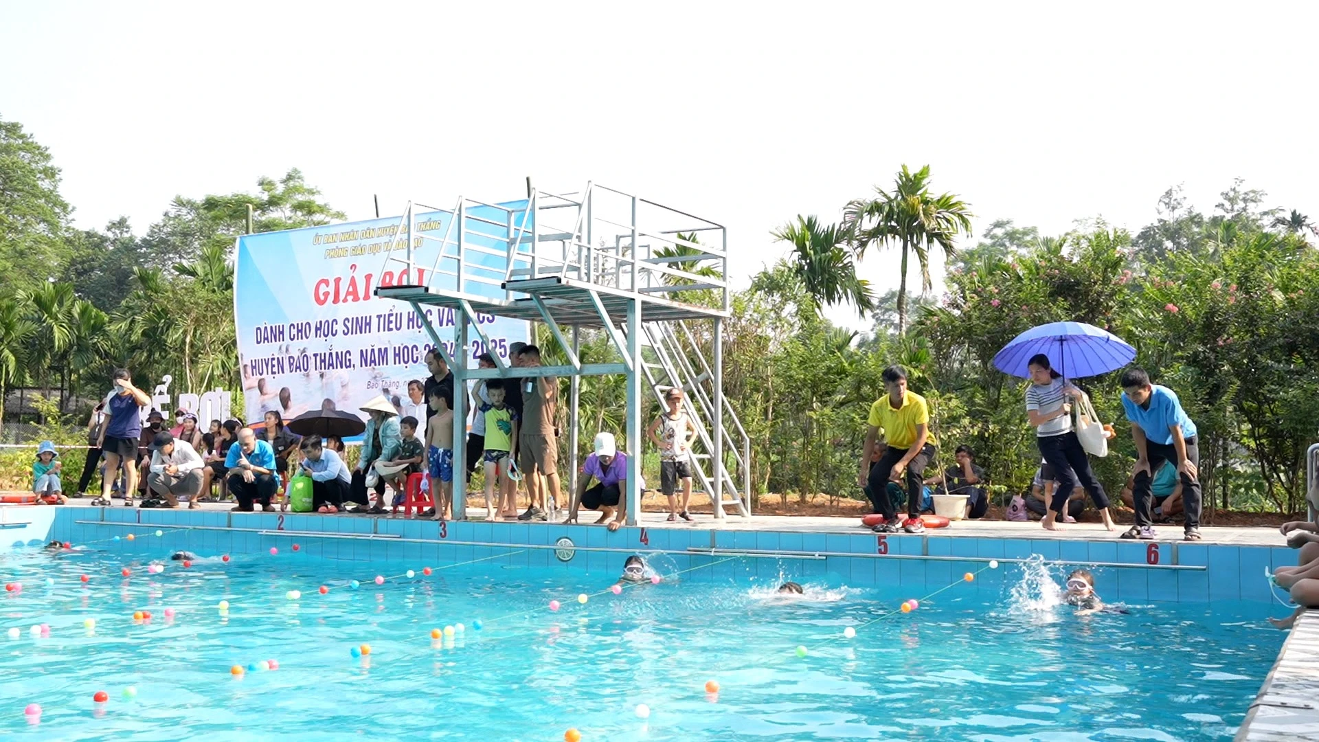 nữ dưới 9 tuổi bơi ếch cự ly 25m.jpg