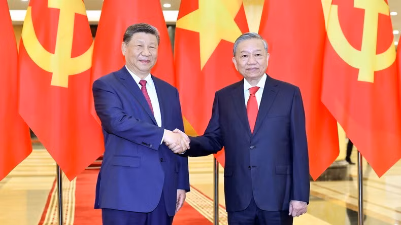 Tổng Bí thư Tô Lâm và Tổng Bí thư, Chủ tịch Trung Quốc Tập Cận Bình. (Ảnh: ĐĂNG KHOA)