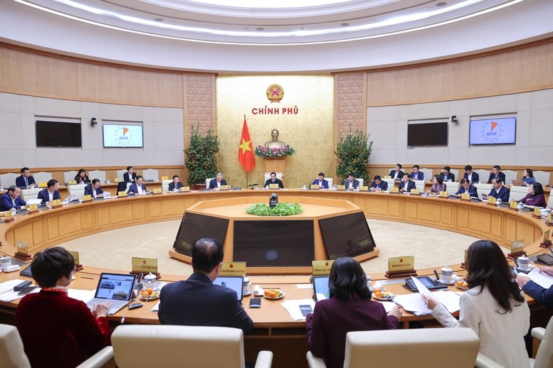 Thủ tướng chủ trì họp Thường trực Chính phủ với các bộ, ngành đánh giá tình hình Tết và triển khai nhiệm vụ trọng tâm sau Tết - Ảnh: VGP/Nhật Bắc Thủ tướng chủ trì họp Thường trực Chính phủ với các bộ, ngành đánh giá tình hình Tết và triển khai nhiệm vụ trọng tâm sau Tết - Ảnh: VGP/Nhật Bắc