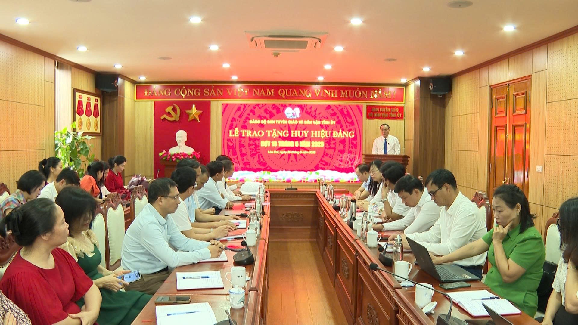 Quang cảnh buổi lễ. dc-long-pb.jpg