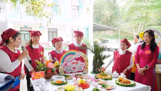 Nỗ lực duy trì chất lượng bữa ăn bán trú khi lương thực, thực phẩm tăng giá