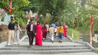 Tết tiết kiệm, xuân an vui