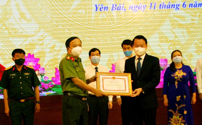 Yên Bái tổng kết công tác bầu cử đại biểu Quốc hội khóa XV và đại biểu hội đồng nhân dân các cấp nhiệm kỳ 2021 – 2026 ảnh 3 Yên Bái tổng kết công tác bầu cử đại biểu Quốc hội khóa XV và đại biểu hội đồng nhân dân các cấp nhiệm kỳ 2021 – 2026 ảnh 3