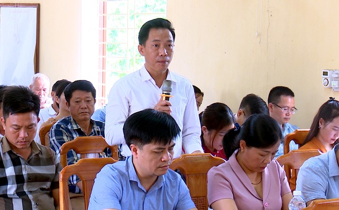 Chủ tịch UBND tỉnh Trần Huy Tuấn tiếp xúc cử tri huyện Văn Yên ảnh 2 Chủ tịch UBND tỉnh Trần Huy Tuấn tiếp xúc cử tri huyện Văn Yên ảnh 2