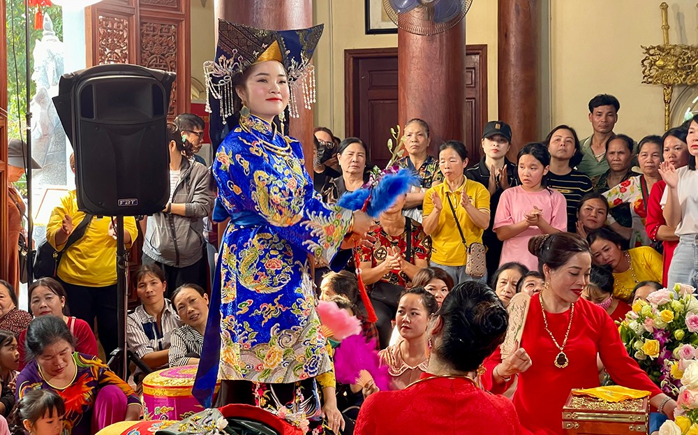 Chìa khóa cho ngành "công nghiệp không khói" ở Yên Bái ảnh 2 Chìa khóa cho ngành "công nghiệp không khói" ở Yên Bái ảnh 2