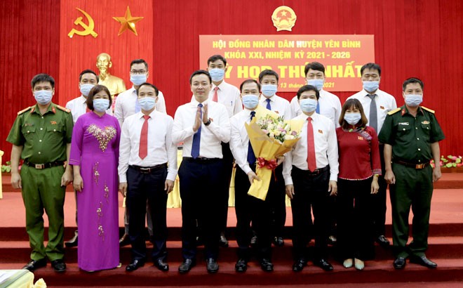 Kỳ họp thứ Nhất, HĐND huyện Yên Bình khóa XXI, nhiệm kỳ 2021 - 2026 ảnh 2 Kỳ họp thứ Nhất, HĐND huyện Yên Bình khóa XXI, nhiệm kỳ 2021 - 2026 ảnh 2