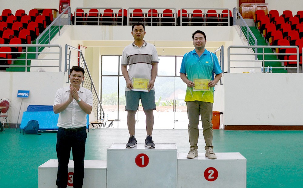Yên Bái: Sôi nổi Giải thể thao chào mừng kỷ niệm 100 năm ngày Báo chí Cách mạng Việt Nam 21/6 ảnh 8 Yên Bái: Sôi nổi Giải thể thao chào mừng kỷ niệm 100 năm ngày Báo chí Cách mạng Việt Nam 21/6 ảnh 8