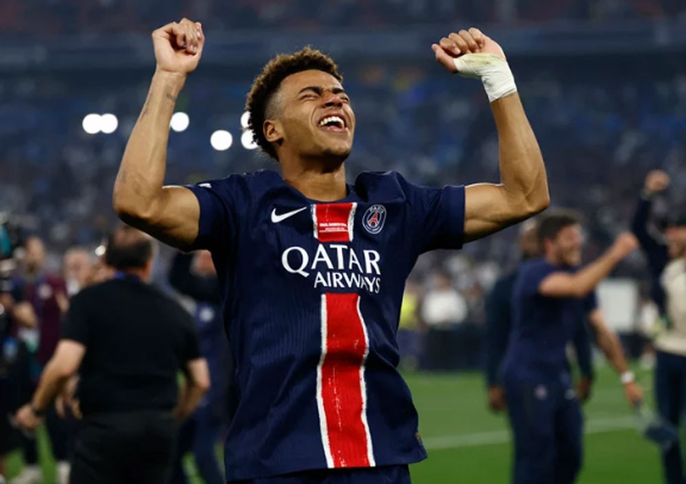 Ngôi sao 19 tuổi giúp PSG lần đầu vô địch Champions League, lập ngay kỷ lục ảnh 1 Ngôi sao 19 tuổi giúp PSG lần đầu vô địch Champions League, lập ngay kỷ lục ảnh 1