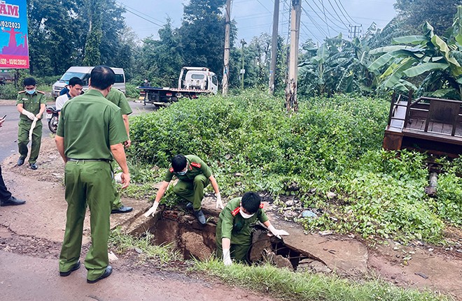 Thông tin mới vụ tấn công trụ sở UBND xã tại Đắk Lắk: Đã bắt 22 đối tượng ảnh 2 Thông tin mới vụ tấn công trụ sở UBND xã tại Đắk Lắk: Đã bắt 22 đối tượng ảnh 2
