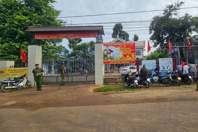 Thông tin mới vụ tấn công trụ sở UBND xã tại Đắk Lắk: Đã bắt 22 đối tượng ảnh 3 Thông tin mới vụ tấn công trụ sở UBND xã tại Đắk Lắk: Đã bắt 22 đối tượng ảnh 3