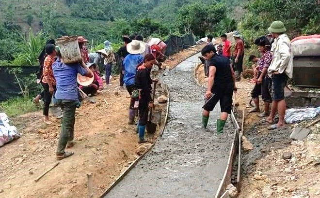 Sức vươn ở xã nghèo Suối Quyền ảnh 1