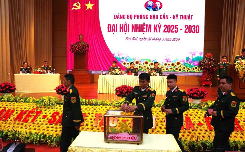 Đảng bộ Phòng Hậu cần - Kỹ thuật tổ chức thành công đại hội nhiệm kỳ 2025-2030 ảnh 2 Đảng bộ Phòng Hậu cần - Kỹ thuật tổ chức thành công đại hội nhiệm kỳ 2025-2030 ảnh 2