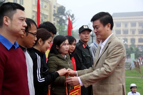 Khai mạc ngày chạy Olympic Vì sức khỏe toàn dân và Giải Việt dã truyền thống Báo Yên Bái lần thứ XVI - năm 2018 ảnh 1 Khai mạc ngày chạy Olympic Vì sức khỏe toàn dân và Giải Việt dã truyền thống Báo Yên Bái lần thứ XVI - năm 2018 ảnh 1