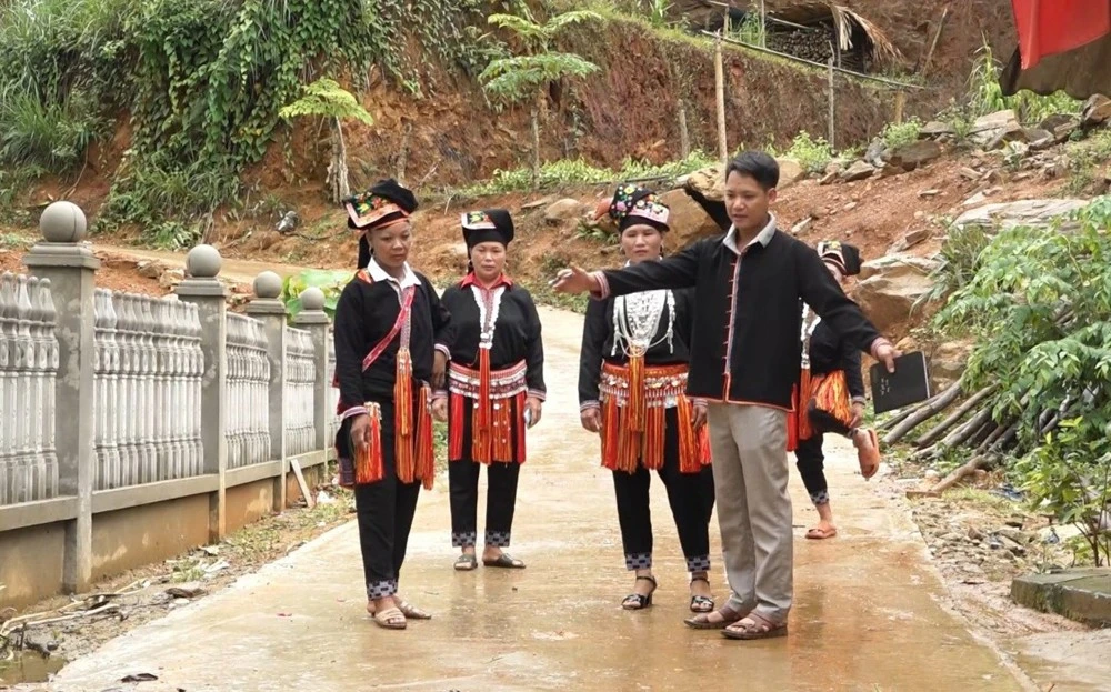 Những thanh niên người Dao tiêu biểu đất quế Văn Yên ảnh 1