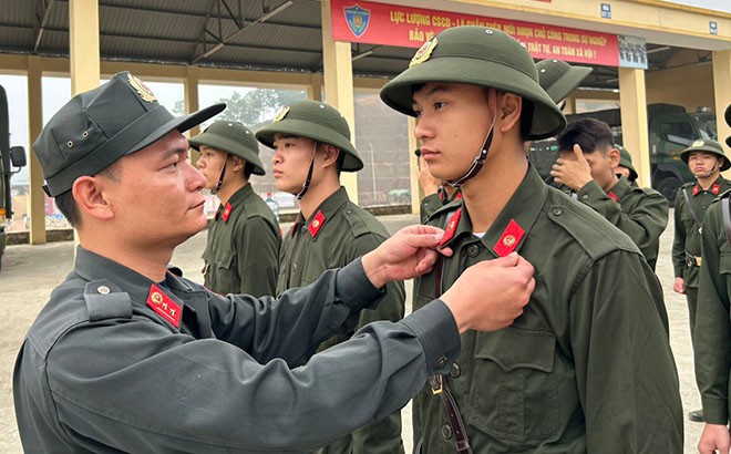 Tháng Ba trên thao trường huấn luyện ảnh 2 Tháng Ba trên thao trường huấn luyện ảnh 2