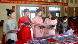 Trường Cao đẳng Lào Cai tổ chức hội thảo "Chuyển đổi số và trí tuệ nhân tạo"