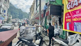 Phường Sa Pa lập lại trật tự hành lang, vỉa hè trên các tuyến phố trung tâm