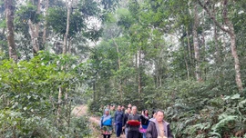 Nét đẹp cúng rừng của người Mông Tổng Kim