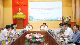 Đoàn công tác Bộ Nông nghiệp và Môi trường làm việc với UBND tỉnh Lào Cai 