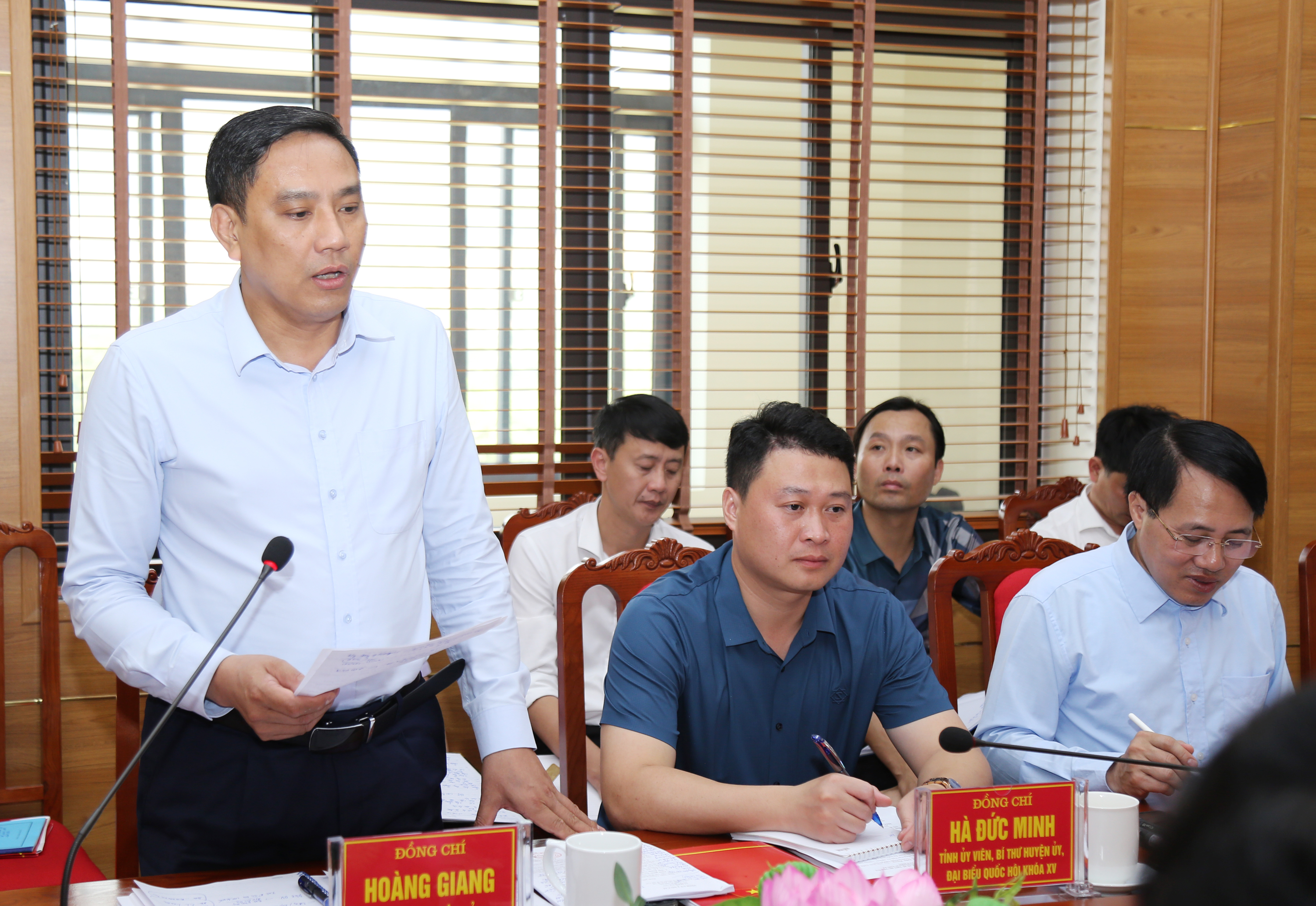 Đồng chí Hoàng Giang, Phó Bí thư Tỉnh ủy phát biểu tại buổi làm việc. 3185.jpg